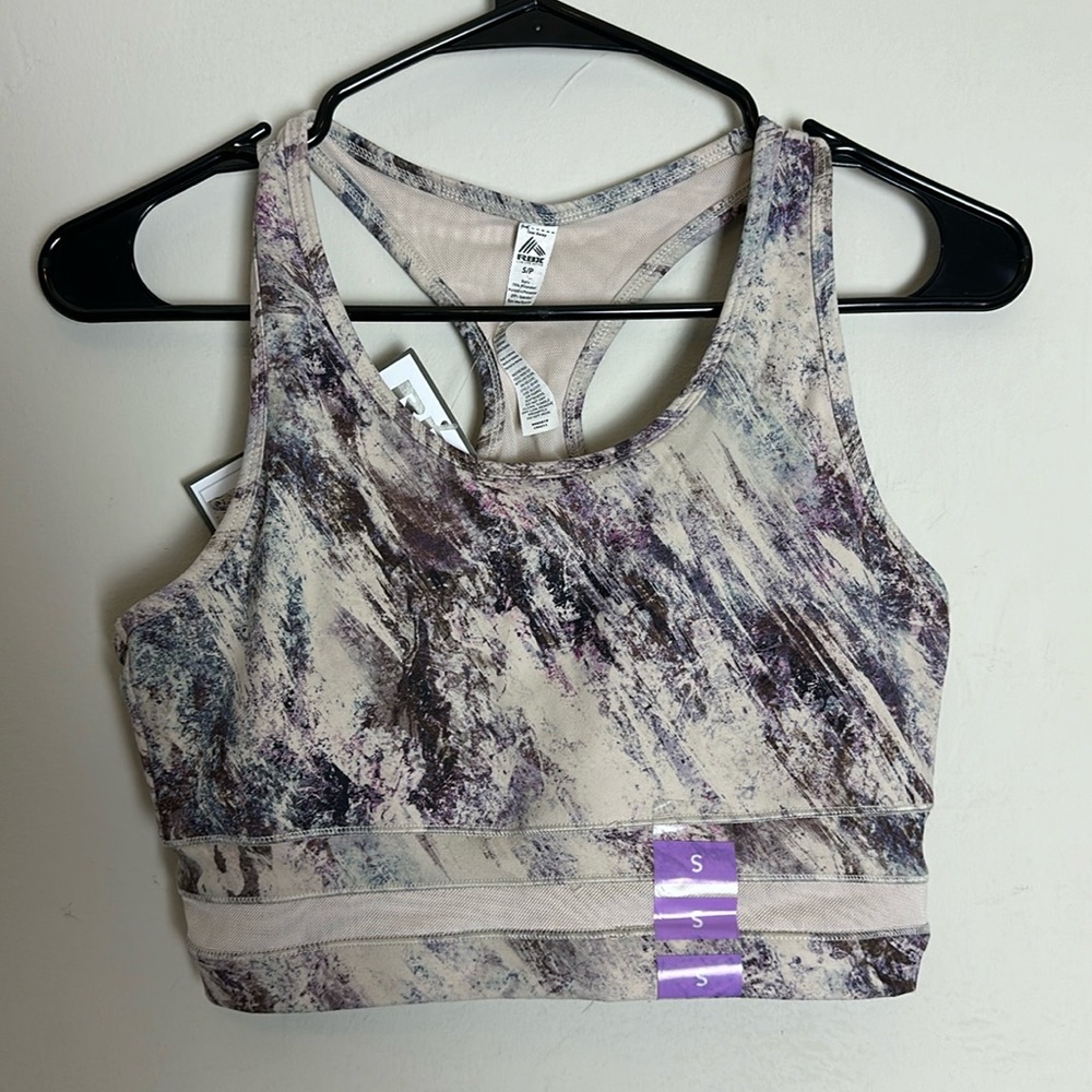 Sports bra